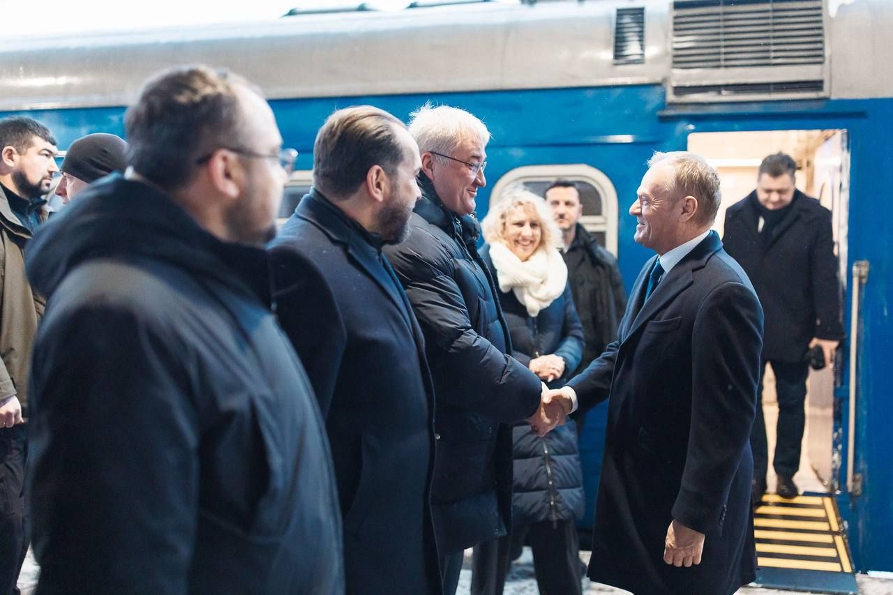 Премьер-министр Польши приехал в Киев - 24 Канал Премьер-министр Польши приехал в Киев - 24 Канал