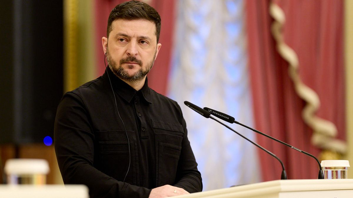 Зеленський відповів на ультиматум Росії щодо Донбасу Зеленський відповів на ультиматум Росії щодо Донбасу
