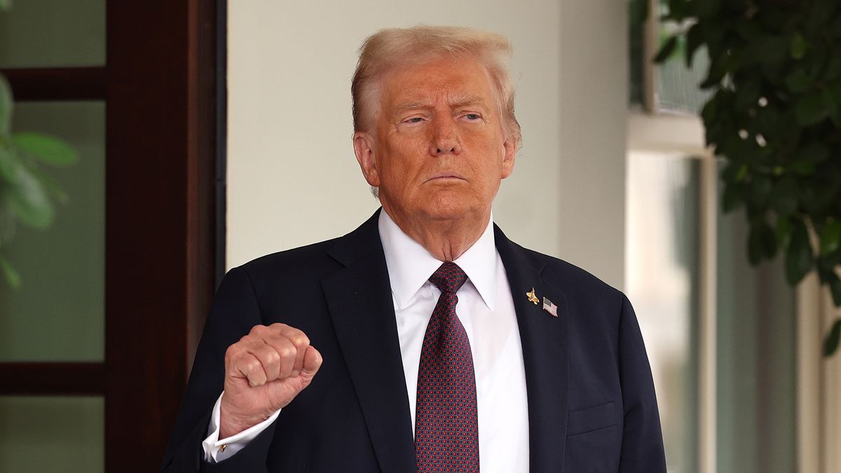 Как дело Эпштейна повлияет на Трампа Как дело Эпштейна повлияет на Трампа