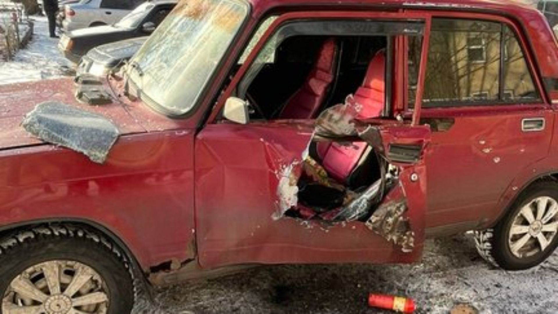 На Днепропетровщине в машине взорвалась граната в машине На Днепропетровщине в машине взорвалась граната в машине