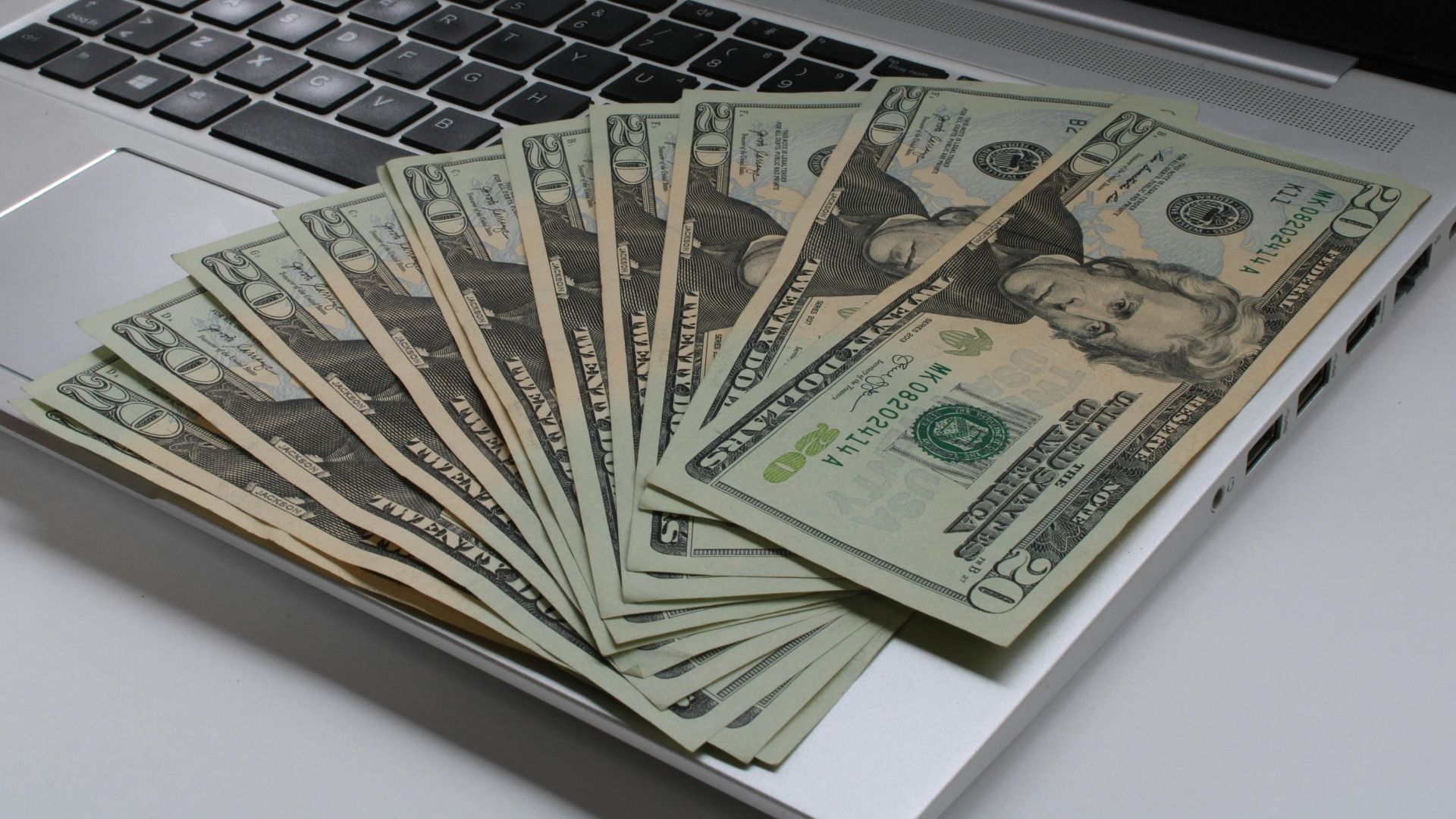 Какой курс валют в Украине 12 февраля 2026 года Какой курс валют в Украине 12 февраля 2026 года