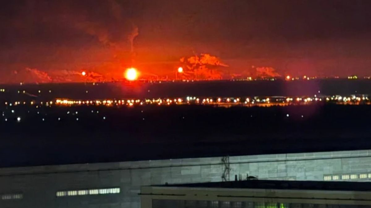 Свитан прокомментировал удары по российским НПЗ Свитан прокомментировал удары по российским НПЗ