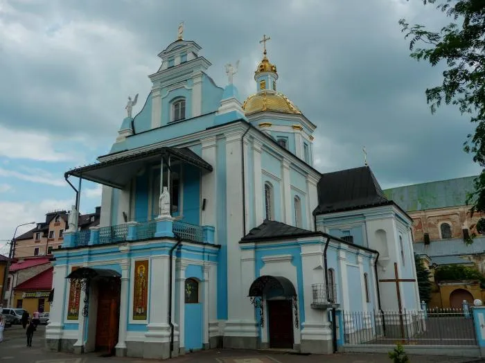 Церква у Самборі з мощами святого Валентина / Фото з Вікіпедії