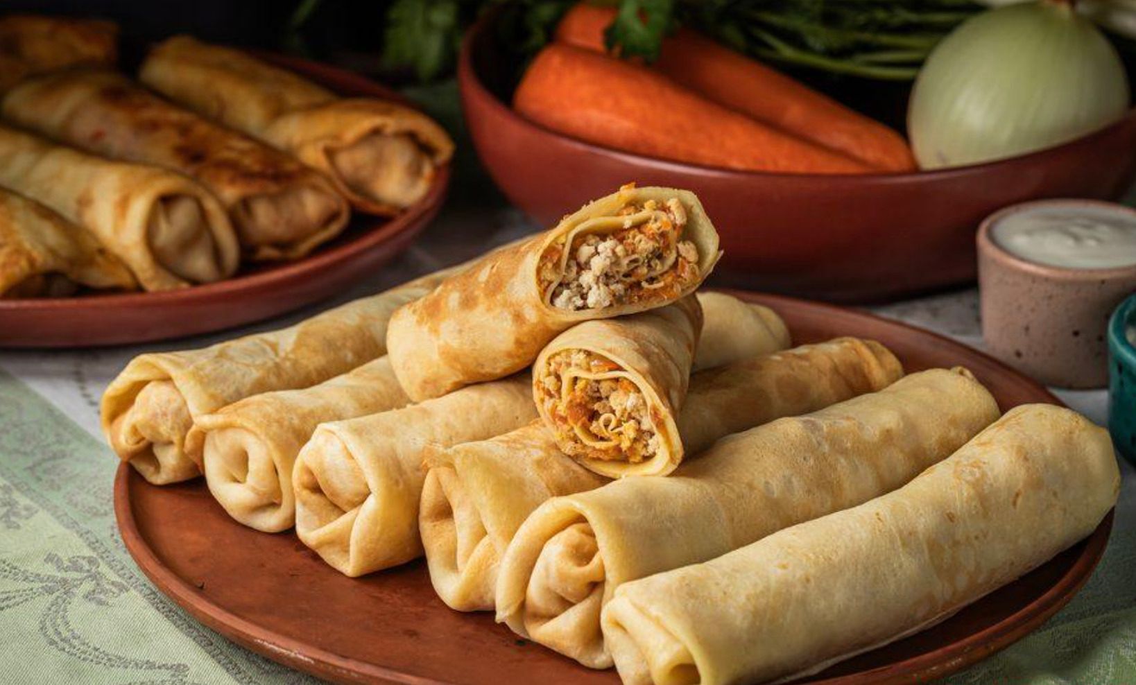 Смачні млинці з куркою Смачні млинці з куркою