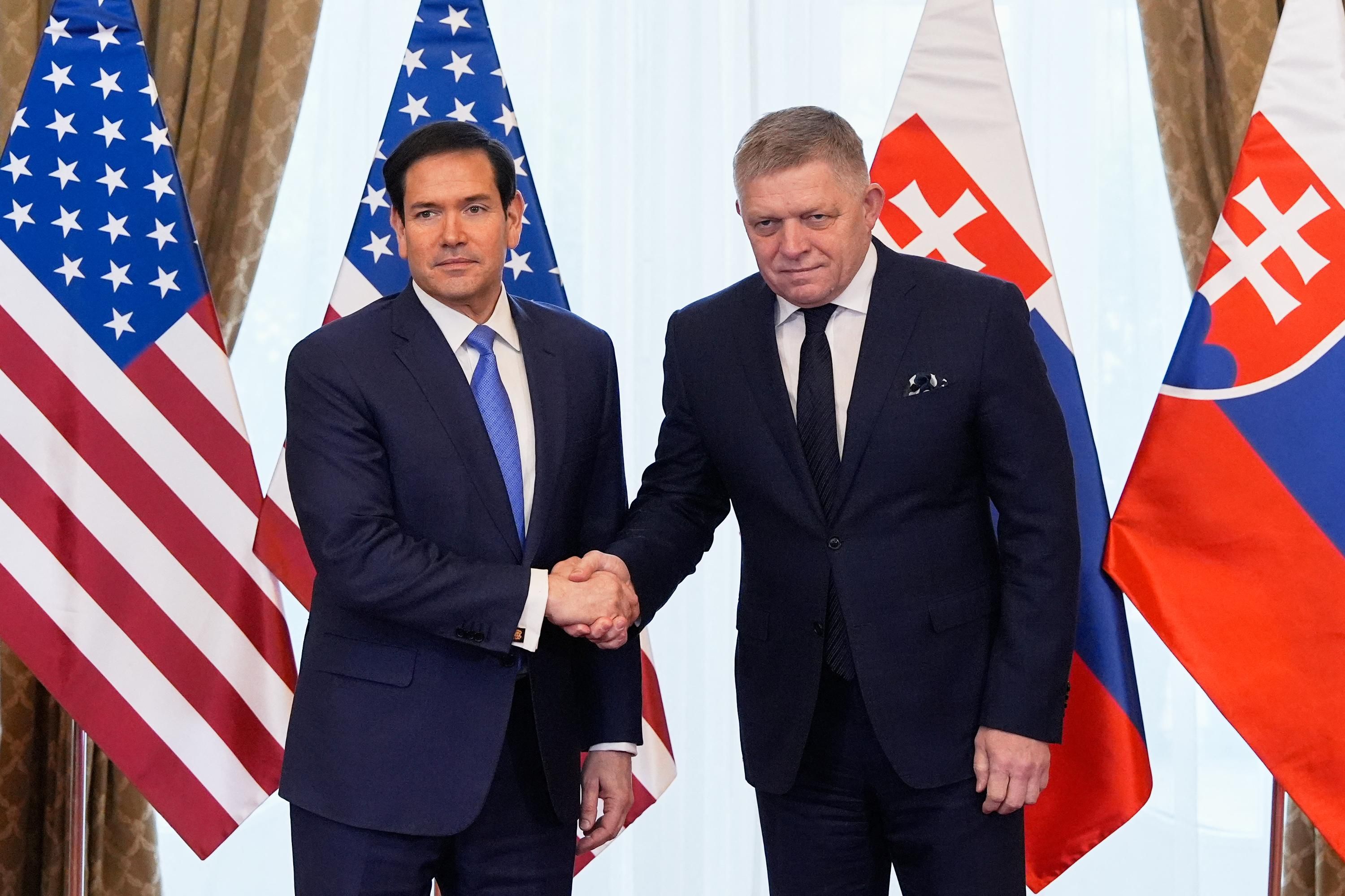 США і Словаччина домовлилися про нову співпрацю США і Словаччина домовлилися про нову співпрацю