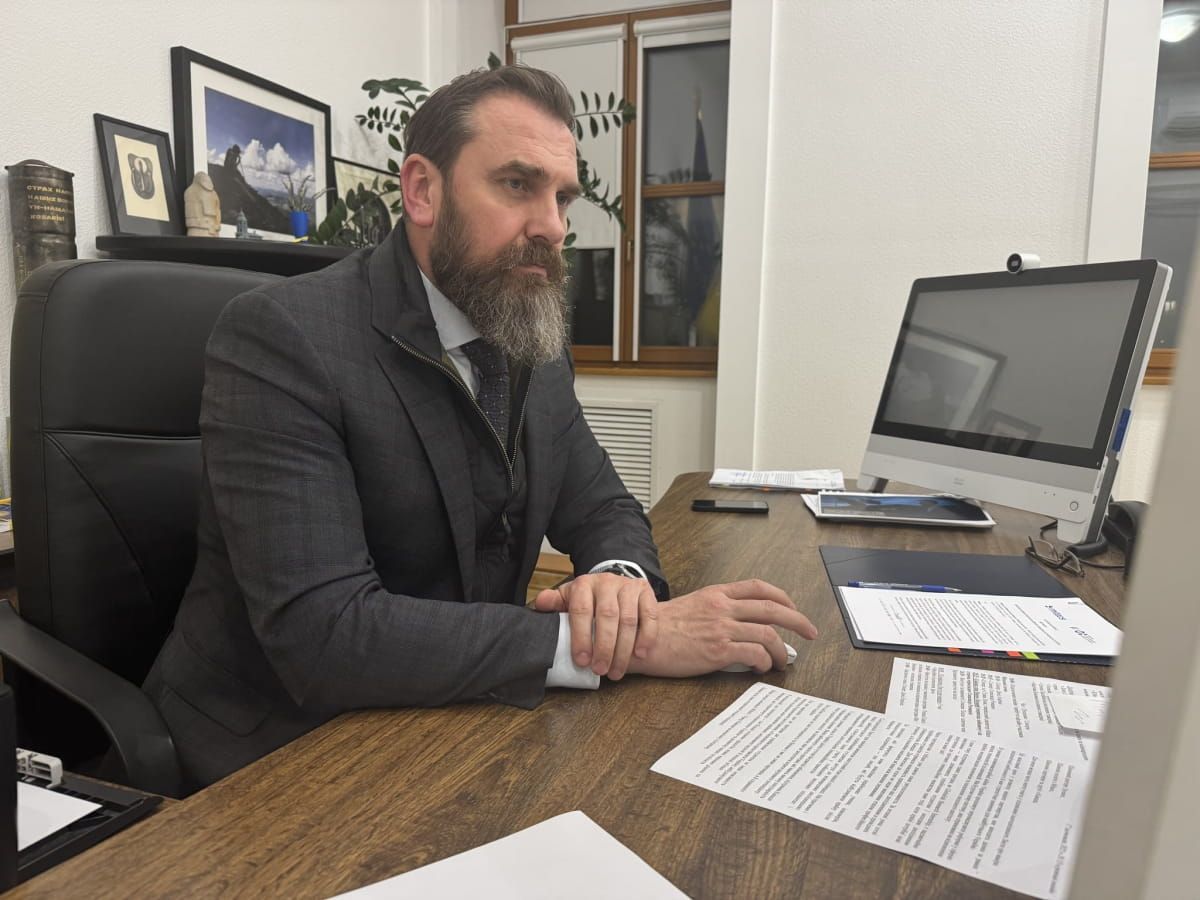 Зарплата вчителя в Україні 