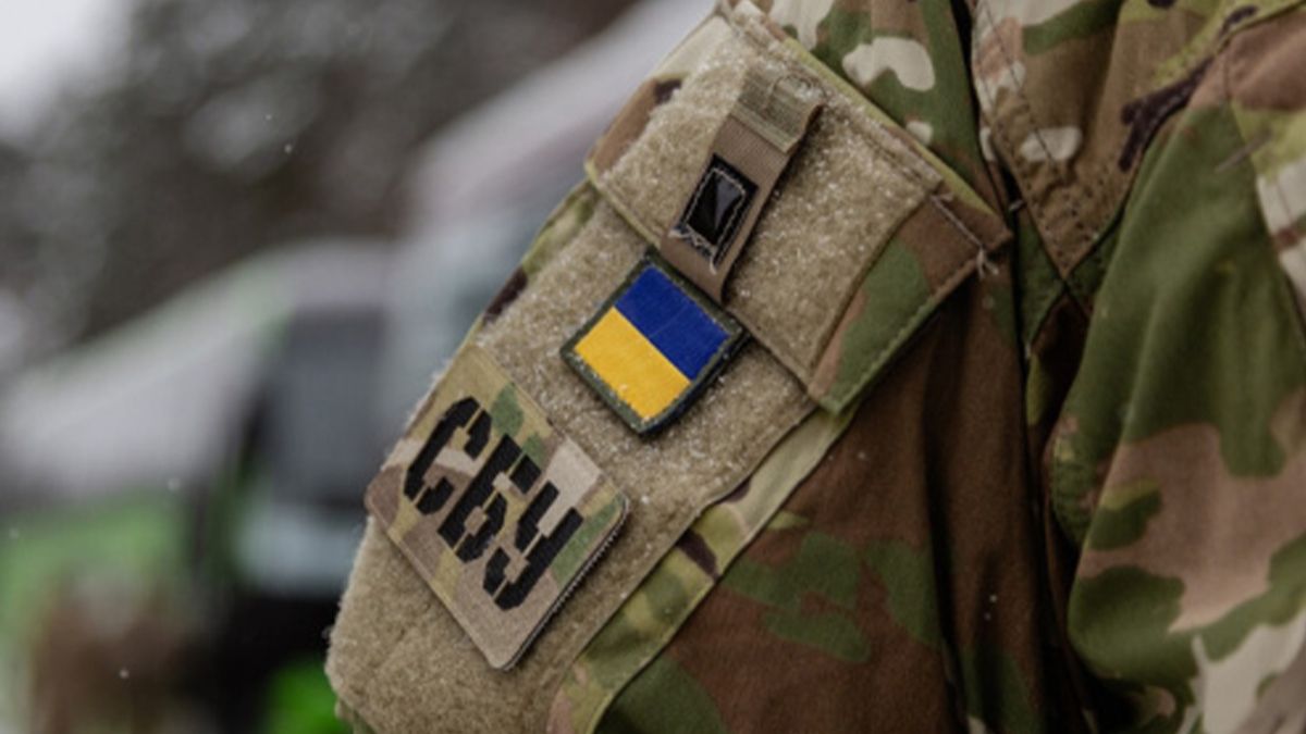 Как россияне пытаются вербовать украинцев "под чужим флагом"