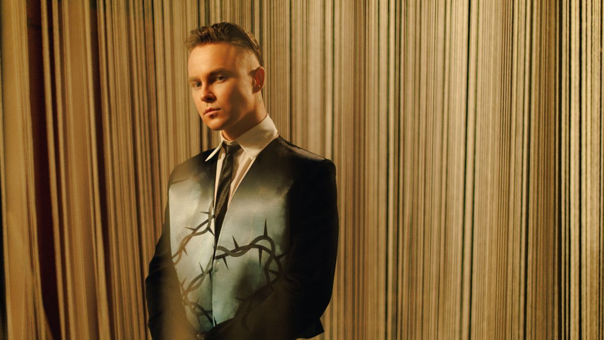 Артем Пивоваров