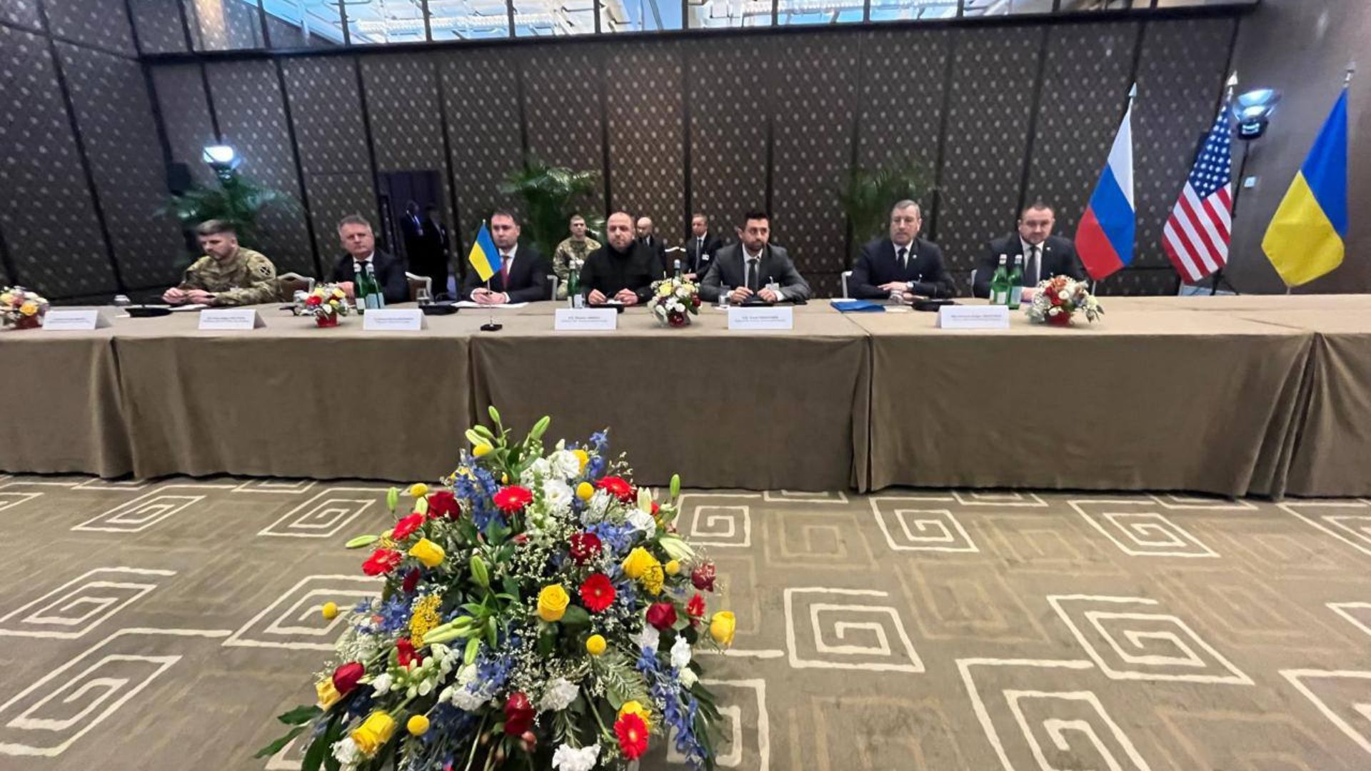 Чи дійшли згоди Україна та Росія у Женеві: ЗМІ розповіли деталі - 24 Канал Чи дійшли згоди Україна та Росія у Женеві: ЗМІ розповіли деталі - 24 Канал