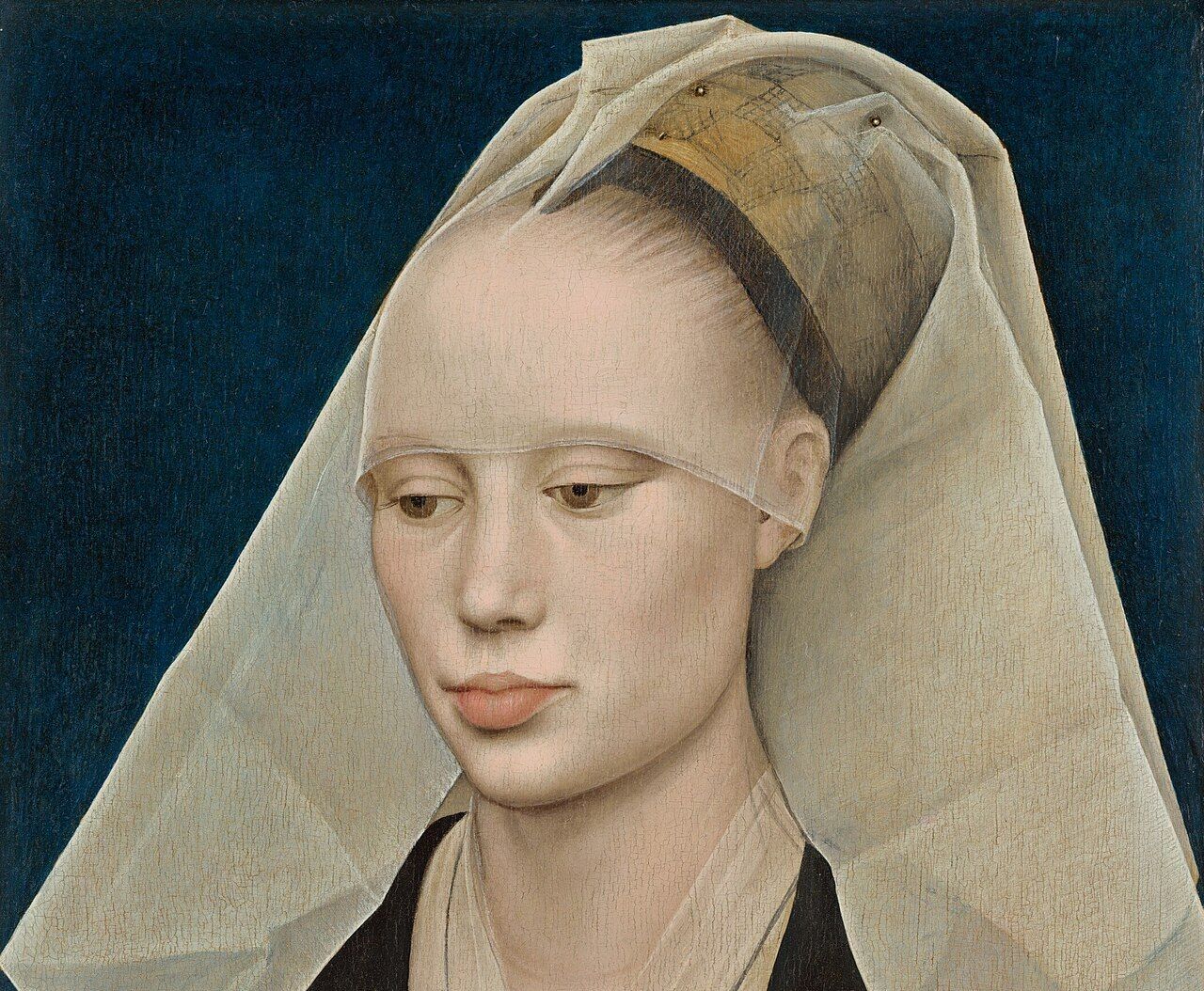 Что заставляло женщин в Средневековье избавляться от бровей