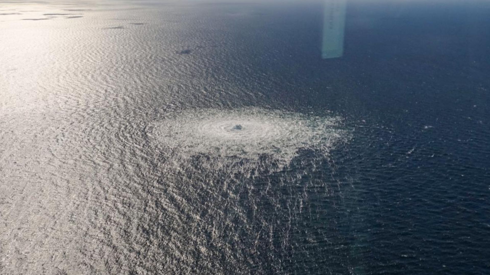 Утечка газа из Северного потока-2