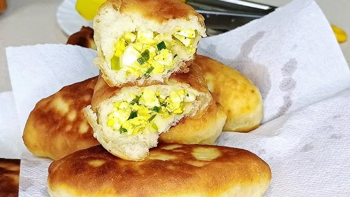 Пирожки с яйцом 