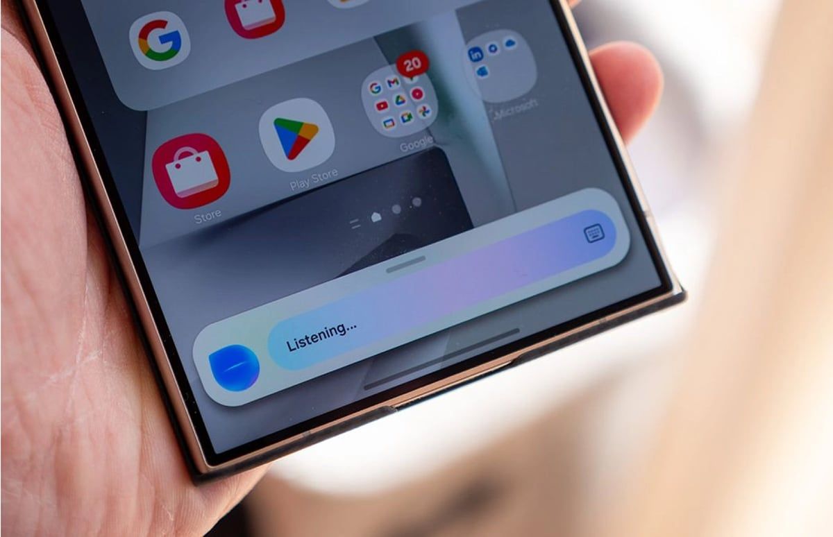 Samsung прокачала Bixby: менше меню, більше живої мови