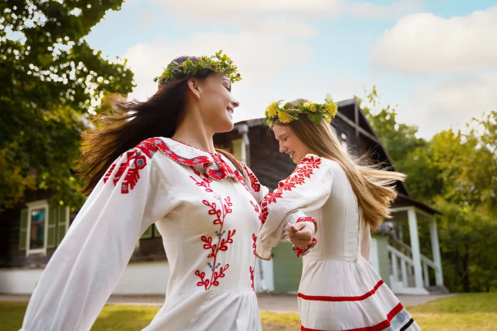 Забуті жіночі імена Забуті жіночі імена