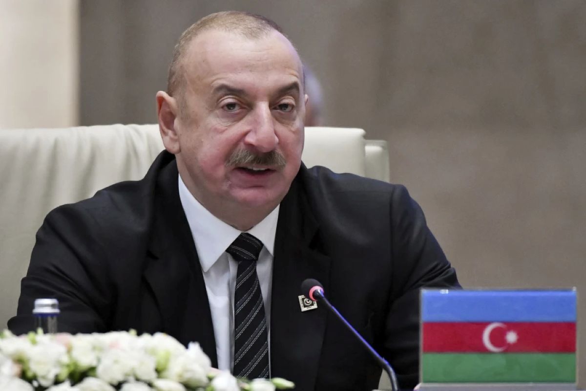 Охорона Ільхама Алієва могла побити протестувальників у США - 24 Канал Охорона Ільхама Алієва могла побити протестувальників у США - 24 Канал