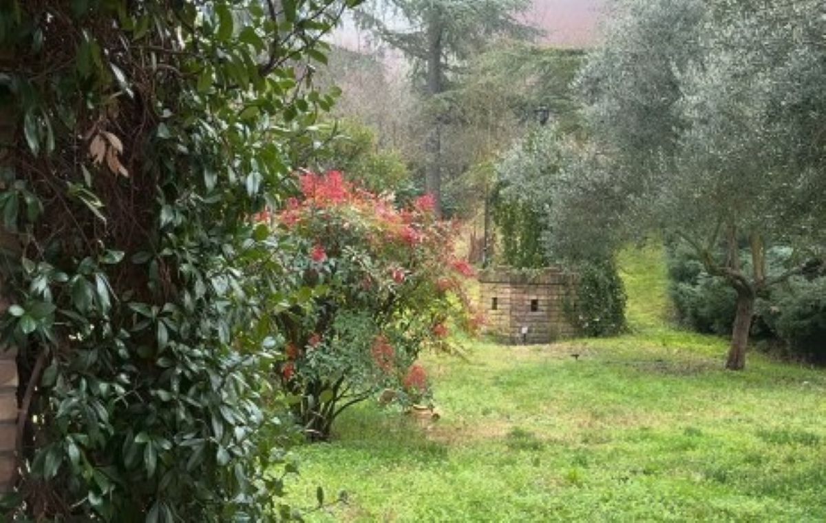 Украинка поселилась в доме в итальянской деревне Украинка поселилась в доме в итальянской деревне