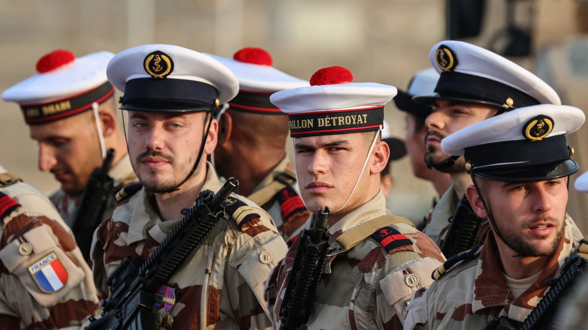 24 февраля во Франции состоялись учения десантников "Орион" 24 февраля во Франции состоялись учения десантников "Орион"