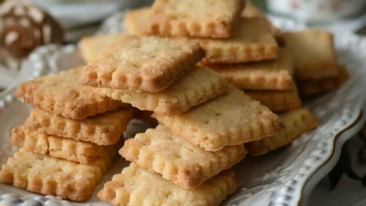 Робимо гору печива з кількох інгредієнтів Робимо гору печива з кількох інгредієнтів