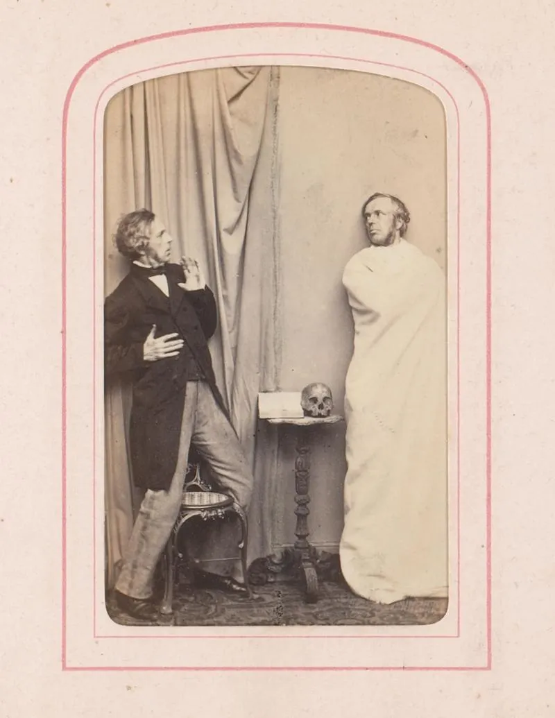 Людина, налякана власним відображенням Леонард де Конінг фотомонтаж фотофейк