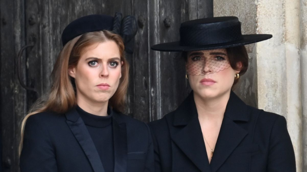 Принцессы Беатрис и Евгения Принцессы Беатрис и Евгения