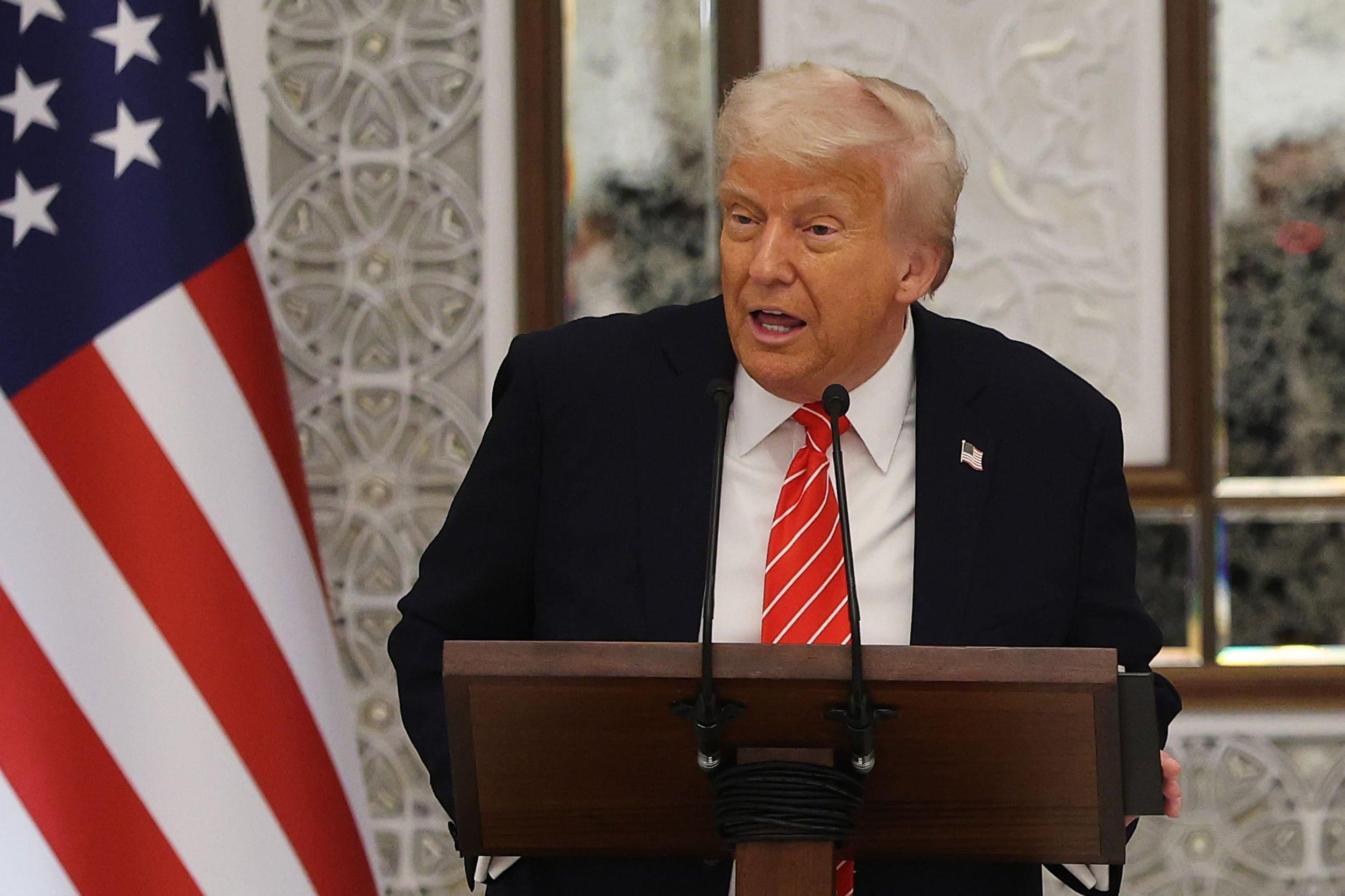 Трамп пообіцяв амністю іранським силовикам, які складуть зброю