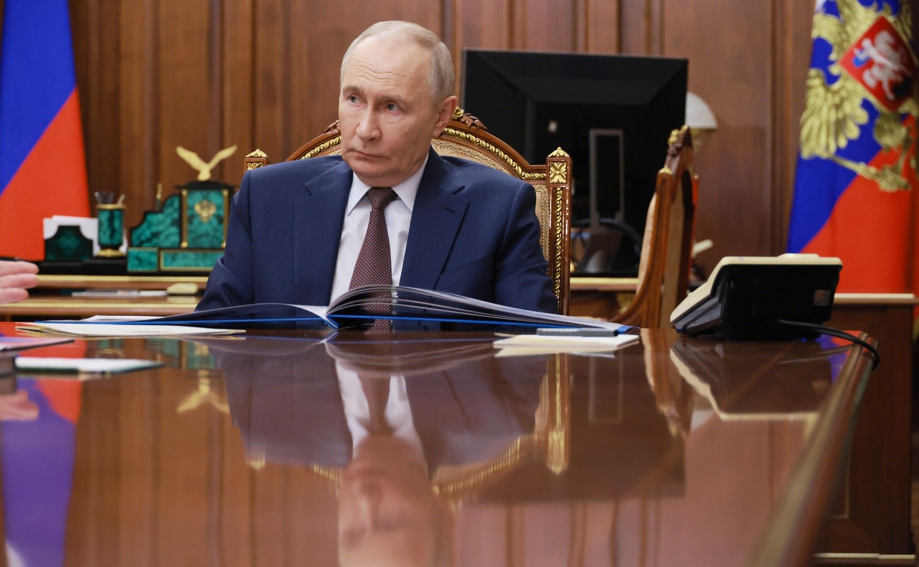 Российский диктатор Владимир Путин Российский диктатор Владимир Путин