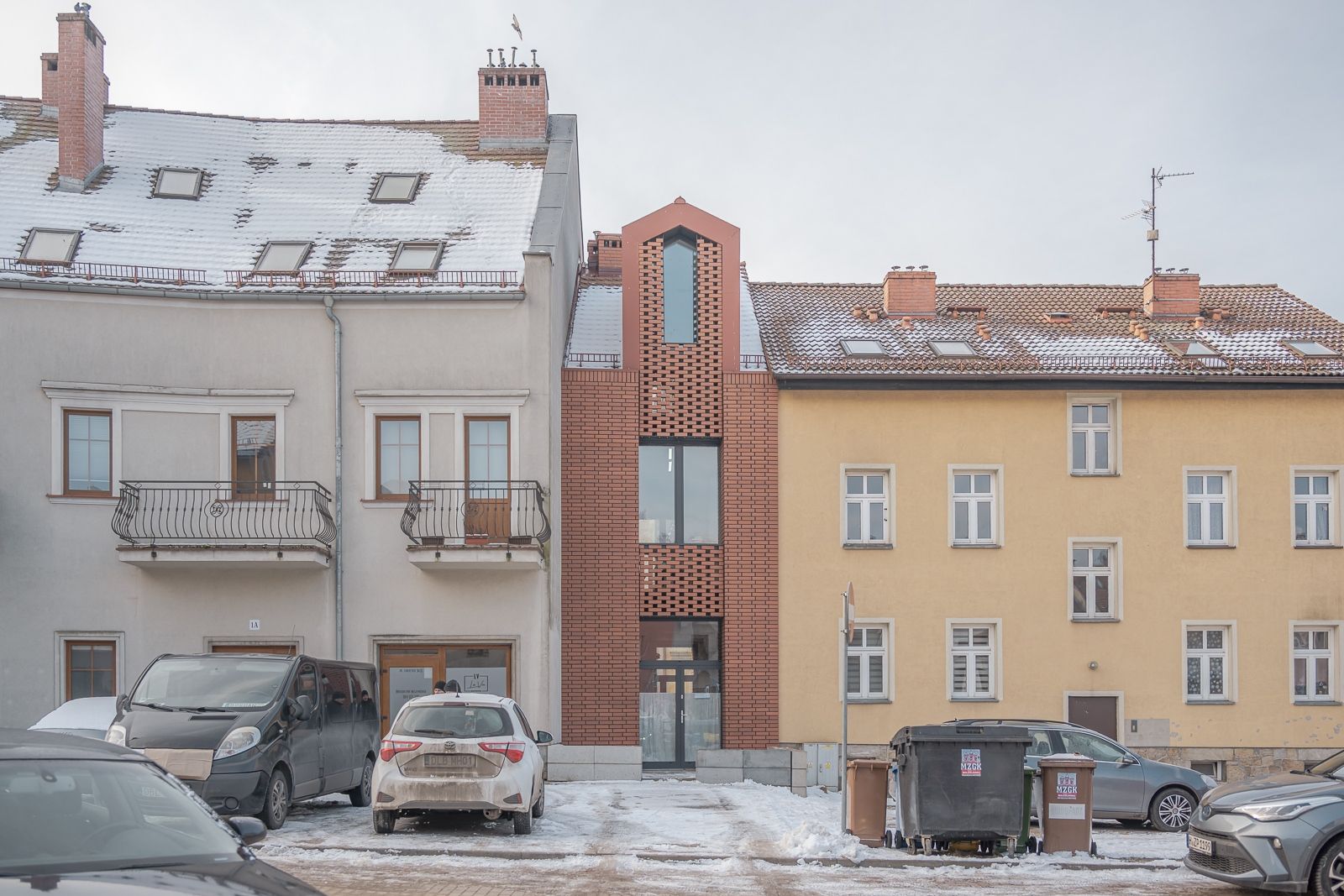 Один з найвужчих будинків у Польщі Один з найвужчих будинків у Польщі