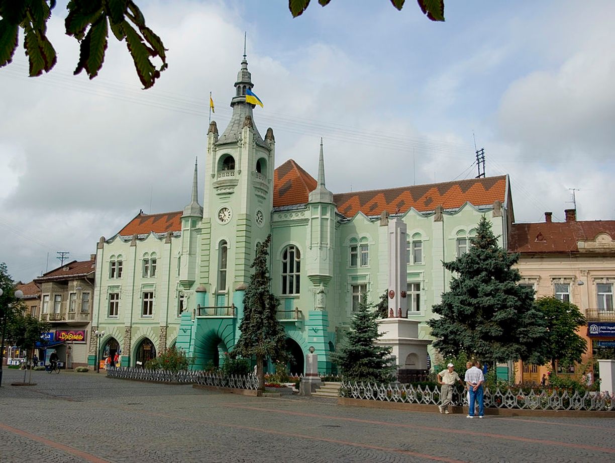То "Мукачево", чи "Мукачеве" То "Мукачево", чи "Мукачеве"