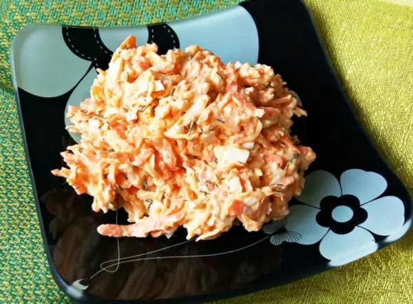 Салат з моркви