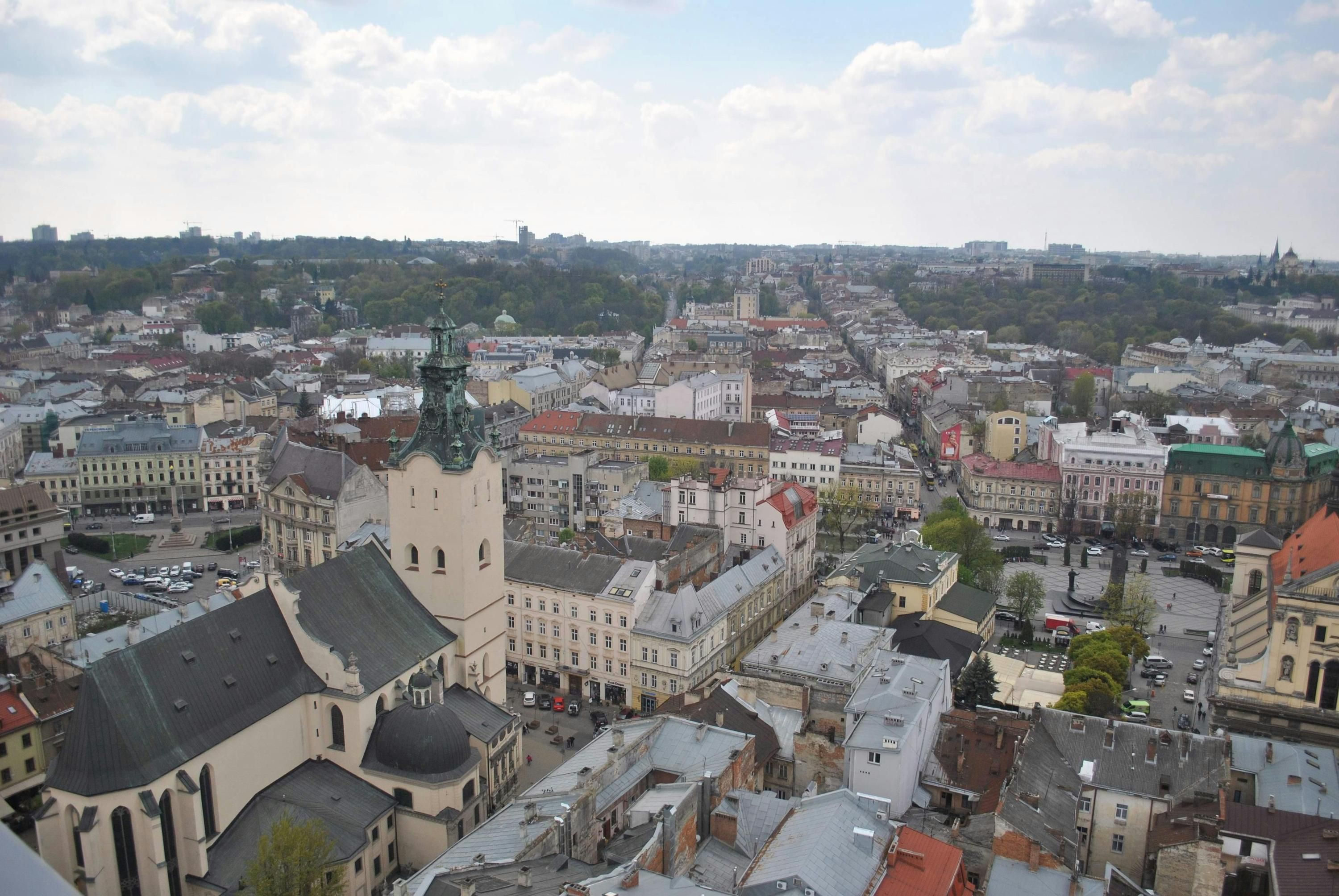 Цены на новостройки во Львове различаются почти втрое