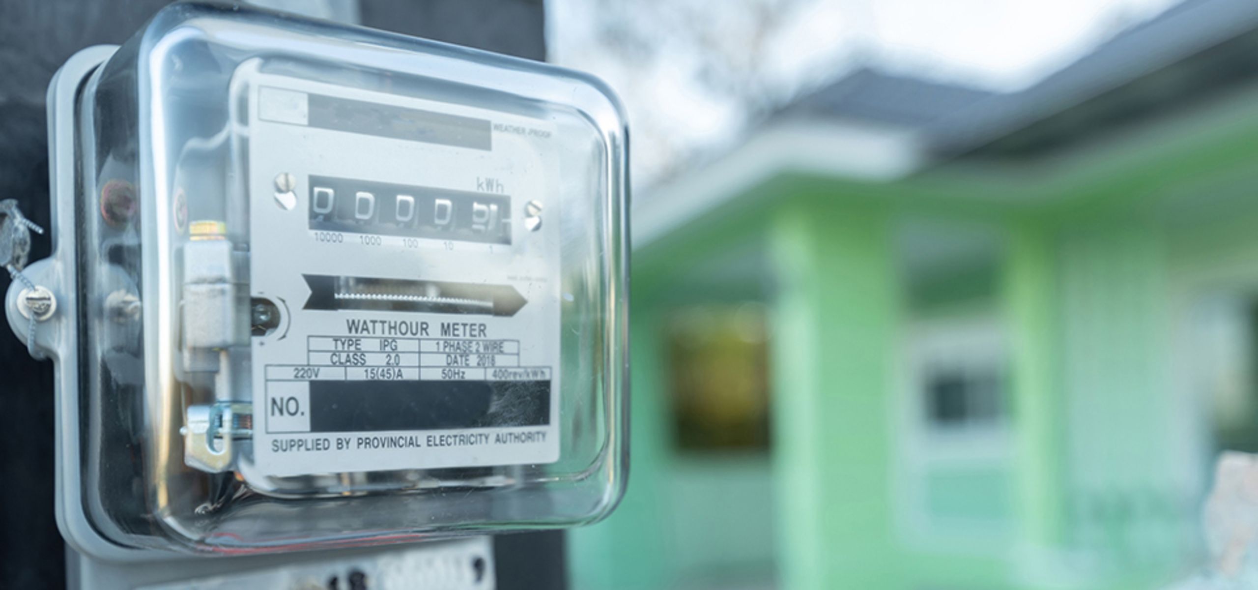 Стрибки напруги після блекаутів: як реле Zubr захищає техніку