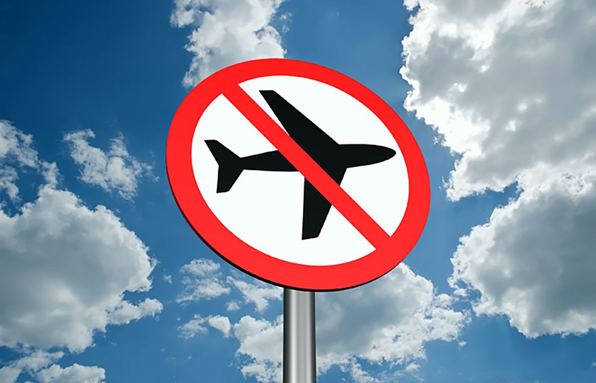 Польща терміново закриває небо на сході країни - Закордон Польща терміново закриває небо на сході країни - Закордон