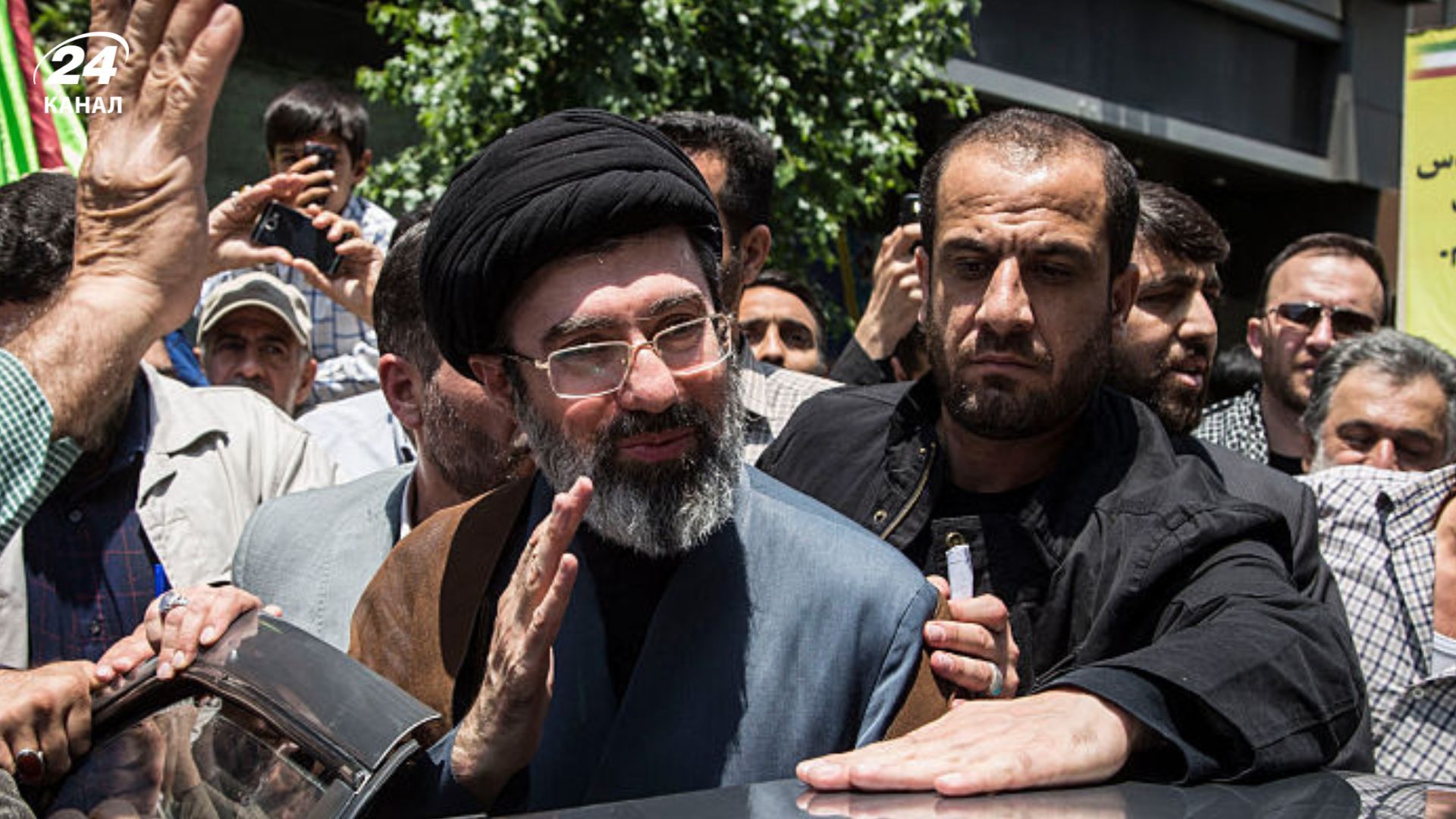 Новым аятоллой стал Сеед Моджтаба Хаменеи, сын Али Хаменеи Новым аятоллой стал Сеед Моджтаба Хаменеи, сын Али Хаменеи