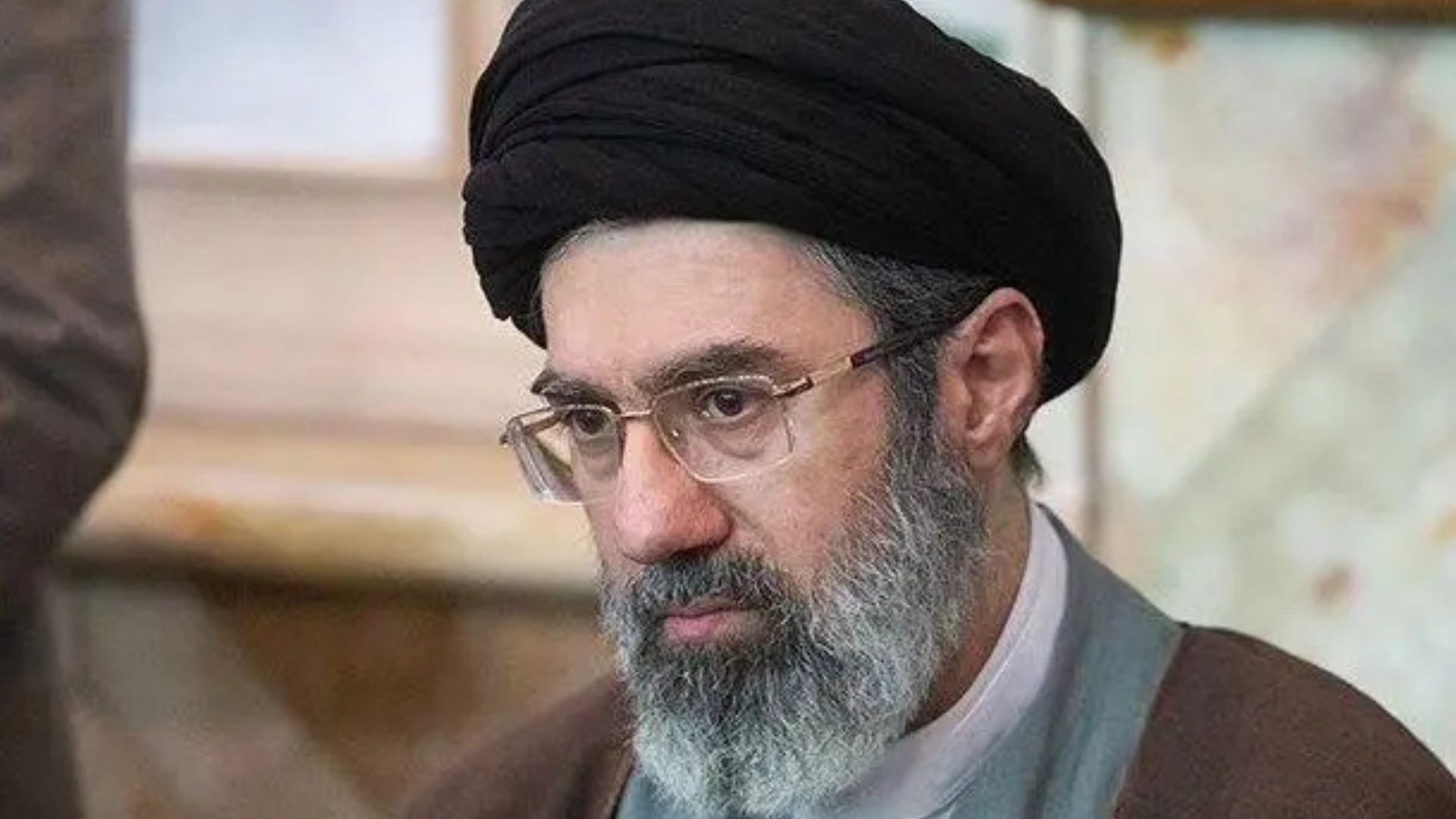 Новий верховний лідер Ірану може бути ще жорстокішим за свого батька