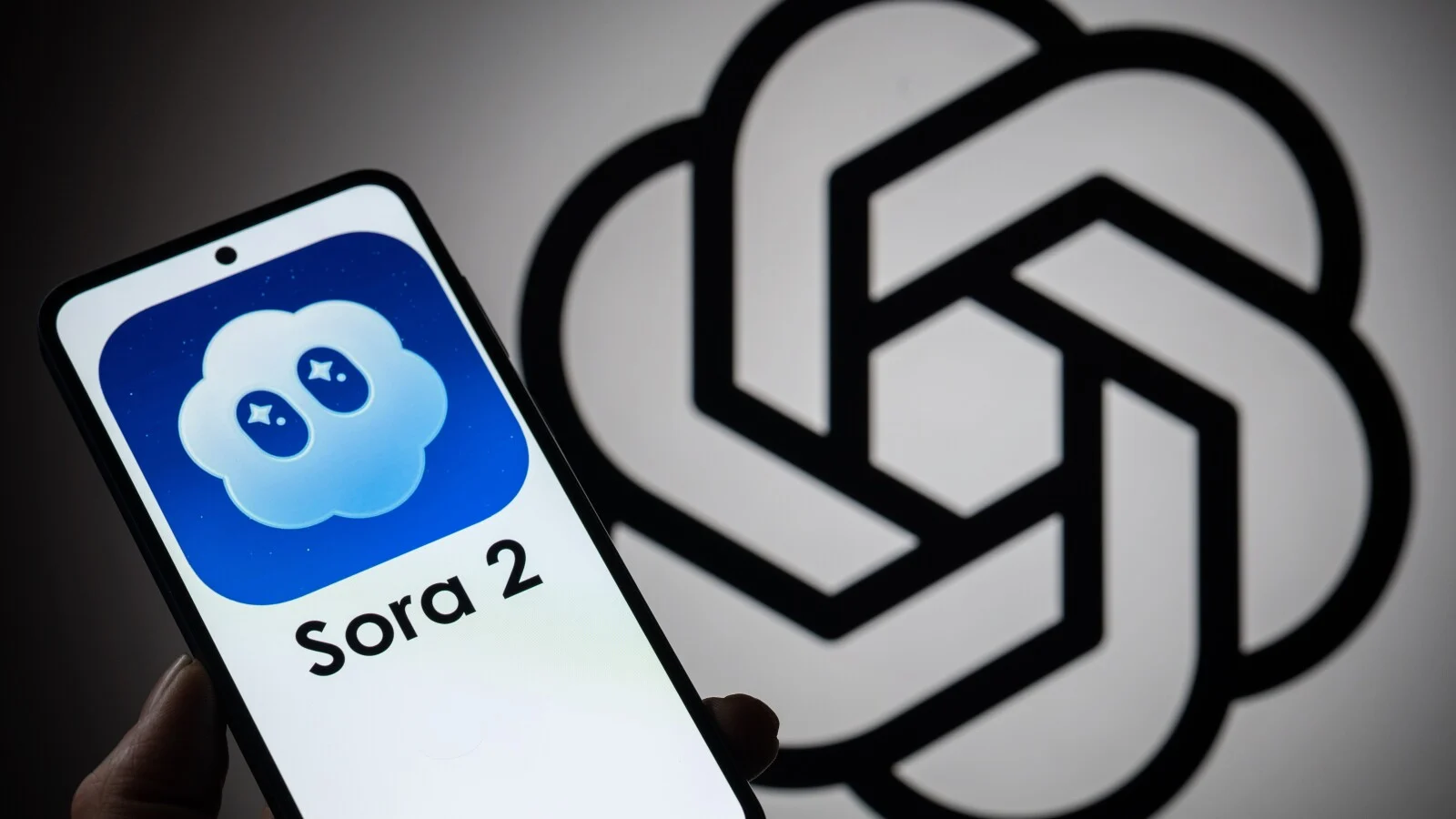 OpenAI планирует интегрировать генератор видео Sora прямо в ChatGPT