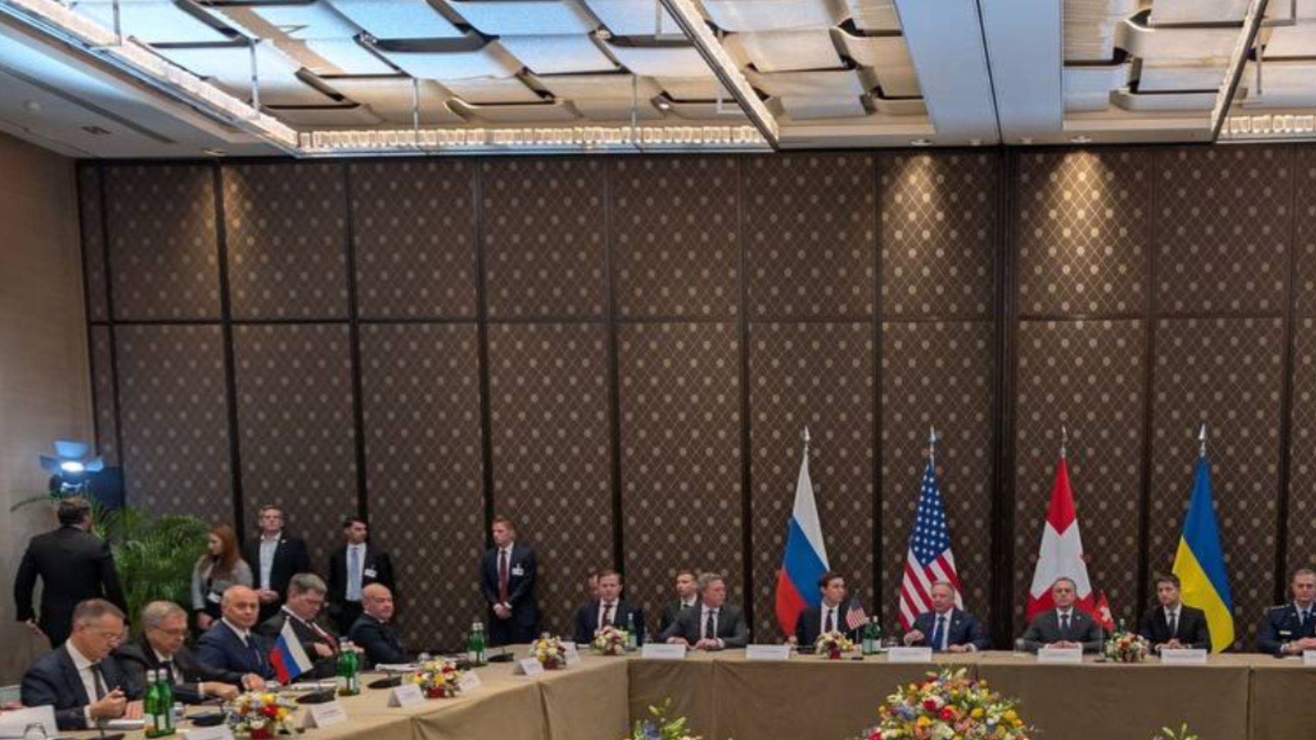 Делегації США та Росії зустрілися у Флориді Делегації США та Росії зустрілися у Флориді