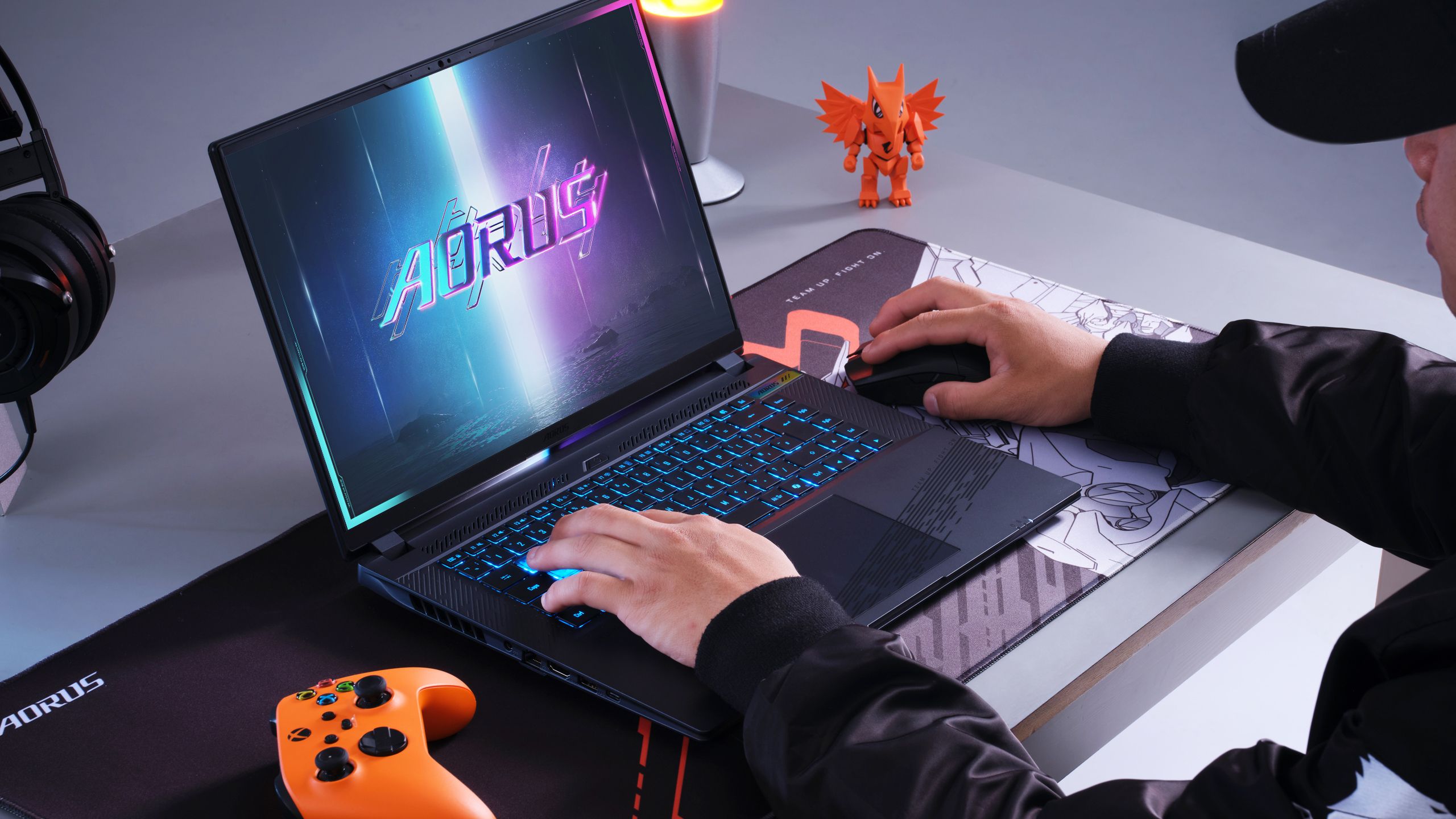 AORUS ELITE 16 - характеристики ноутбука, какая цена - где купить AORUS ELITE 16 - характеристики ноутбука, какая цена - где купить