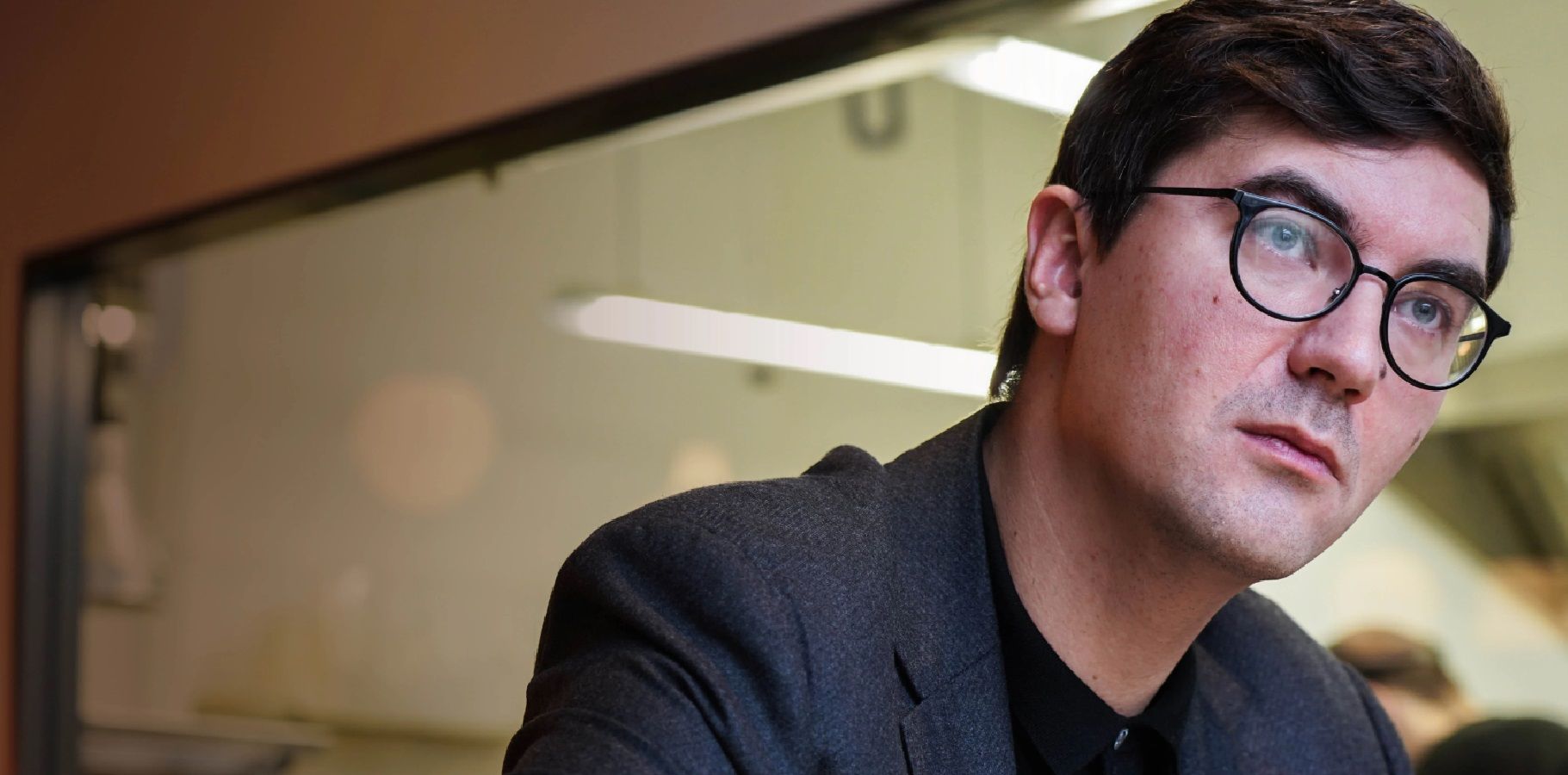 У Раді десятки нардепів масово готові скласти мандати, — нардеп Мотовиловець - 24 Канал У Раді десятки нардепів масово готові скласти мандати, — нардеп Мотовиловець - 24 Канал