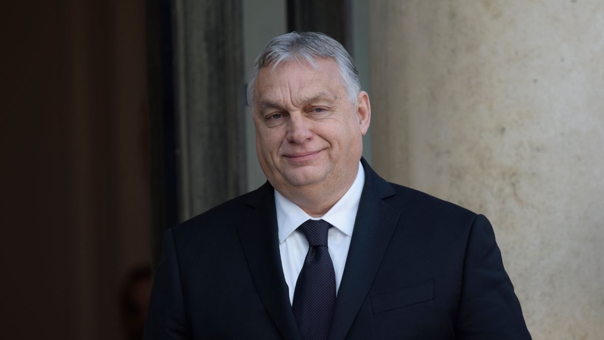 Політолог прокоментував ситуацію в Угорщині Політолог прокоментував ситуацію в Угорщині