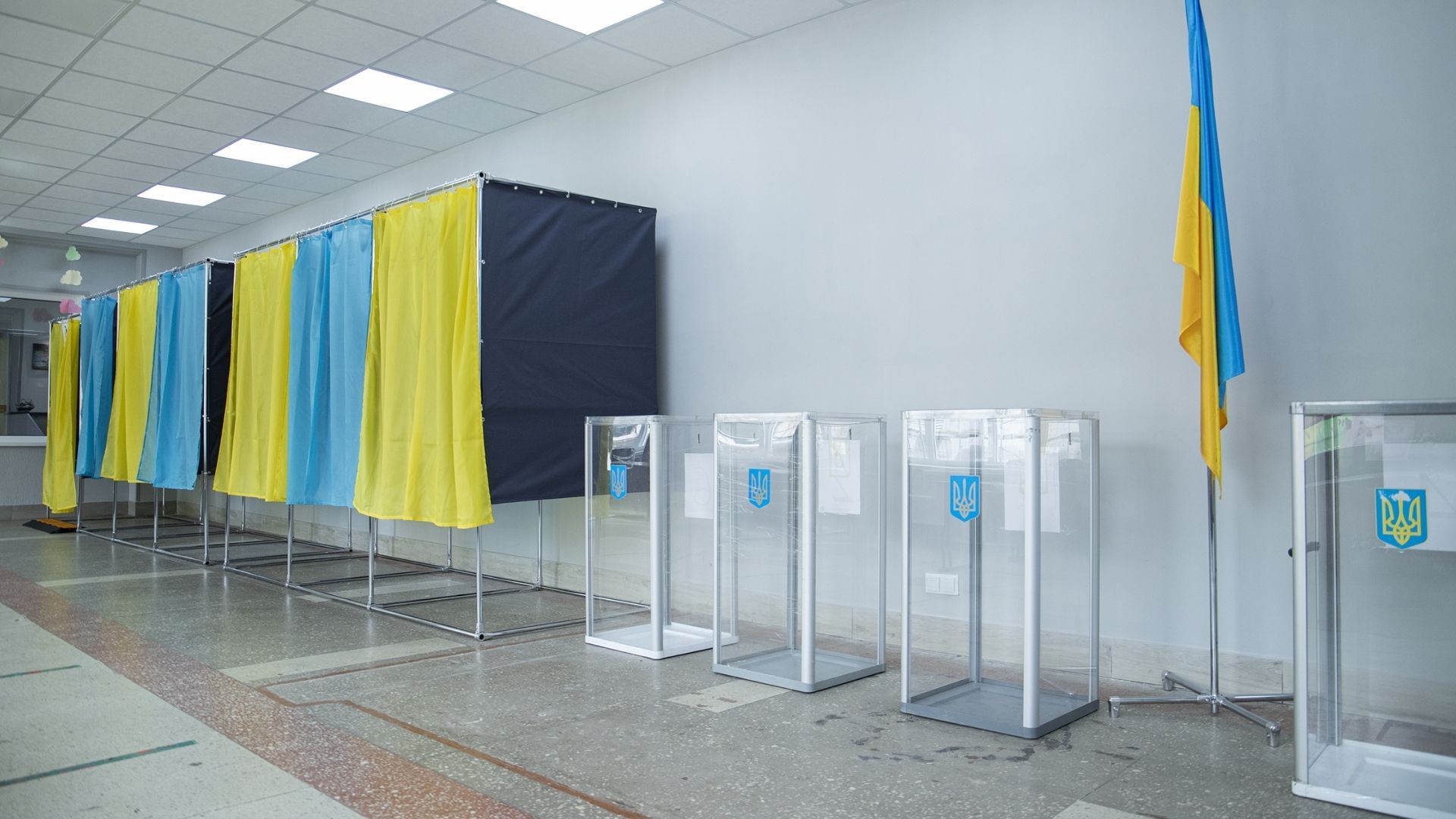 Опитування щодо референдуму про мирну угоду