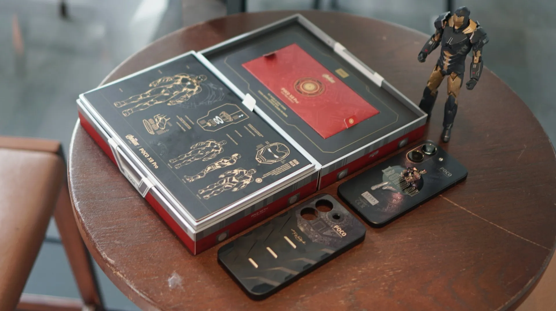 Poco X8 Pro Max у дизайні, натхненному Залізною людиною