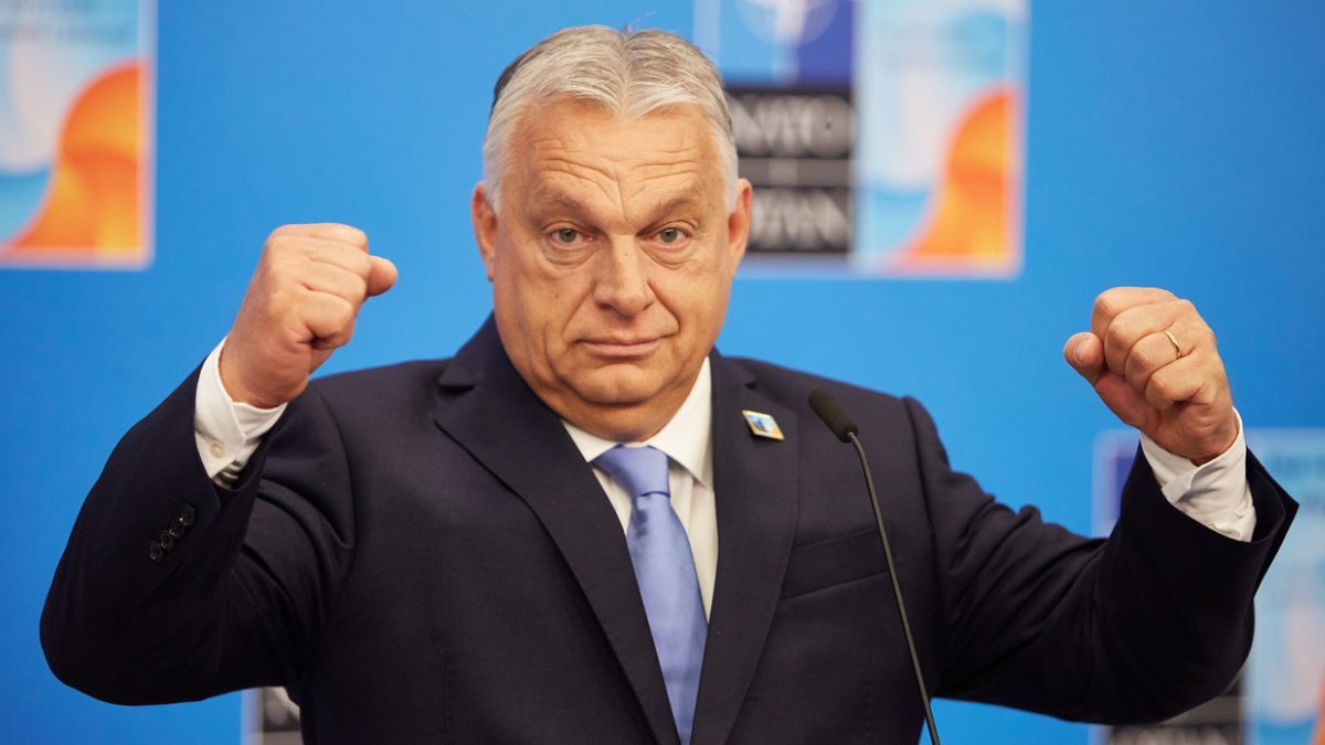 Орбан продовжує блокувати кредит для України