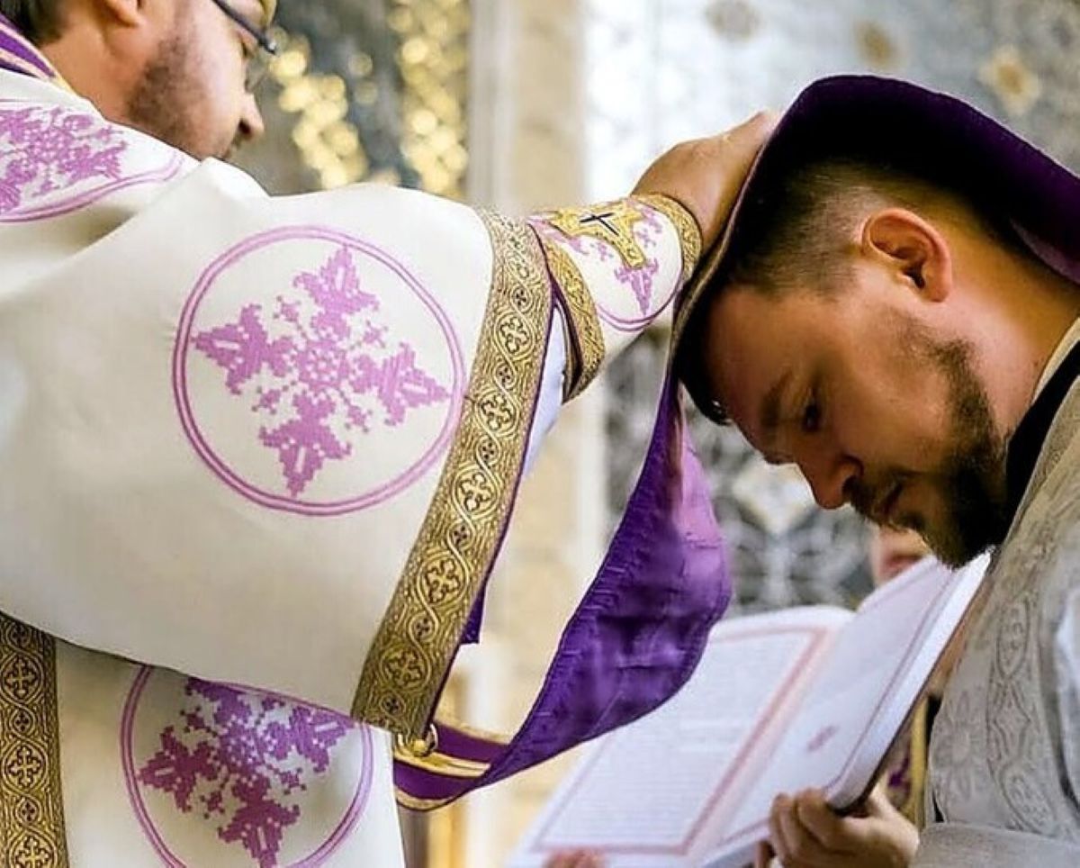 Илья Богданов рукоположился в диаконы Православной церкви Украины