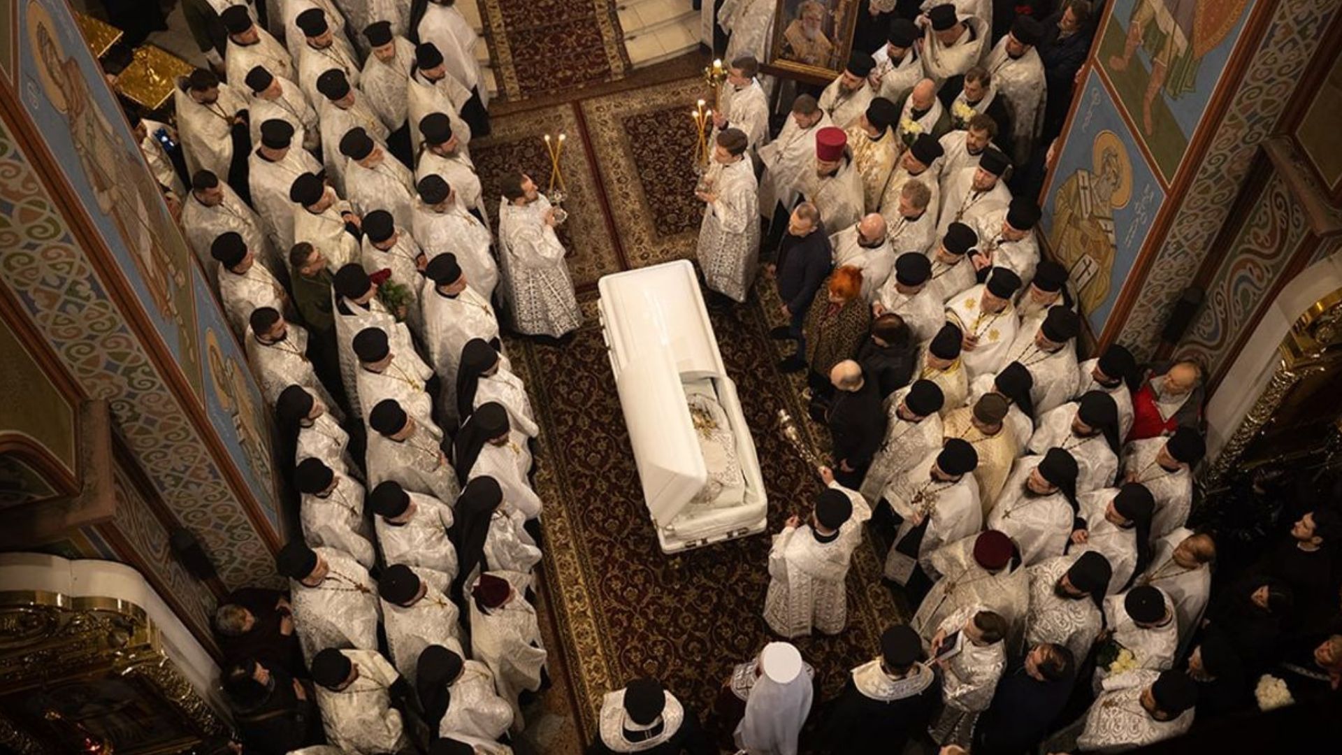 Похороны в Михайловском соборе