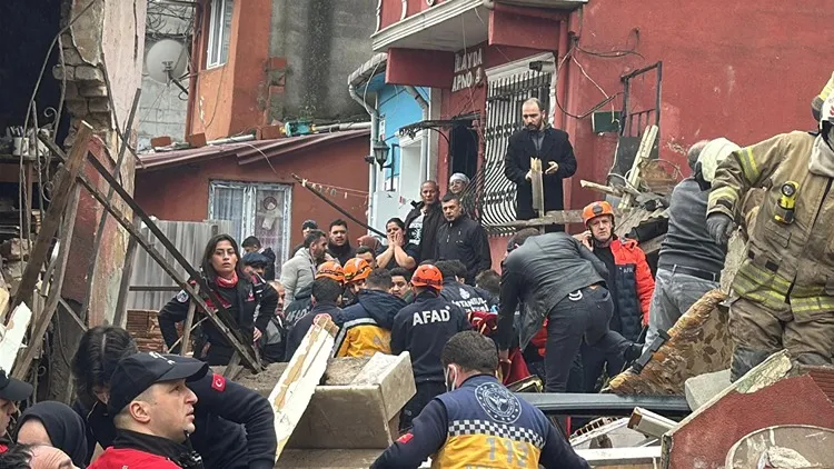 Взрыв в Стамбуле 22 марта Взрыв в Стамбуле 22 марта