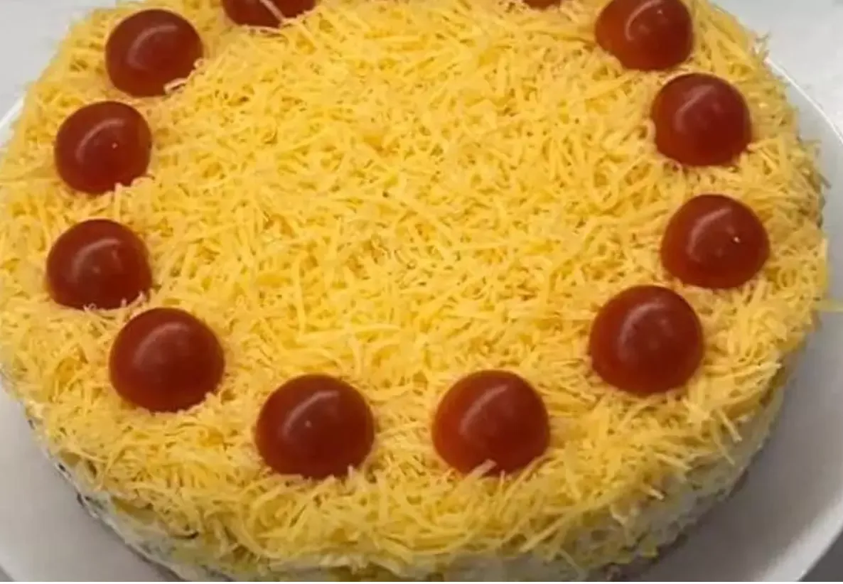 Салат с копченой курицей Салат с копченой курицей