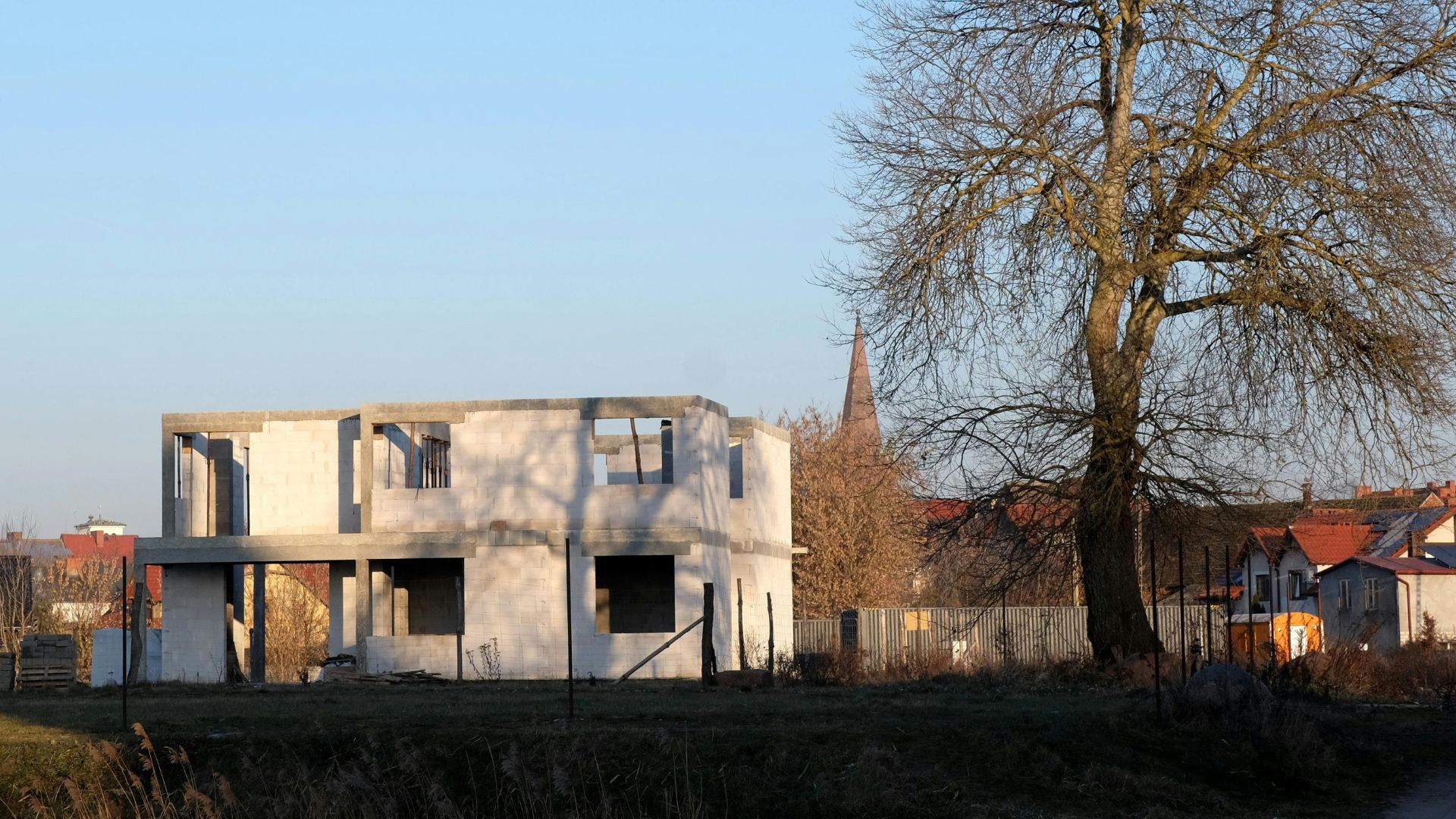 20 тисяч доларів на будинок