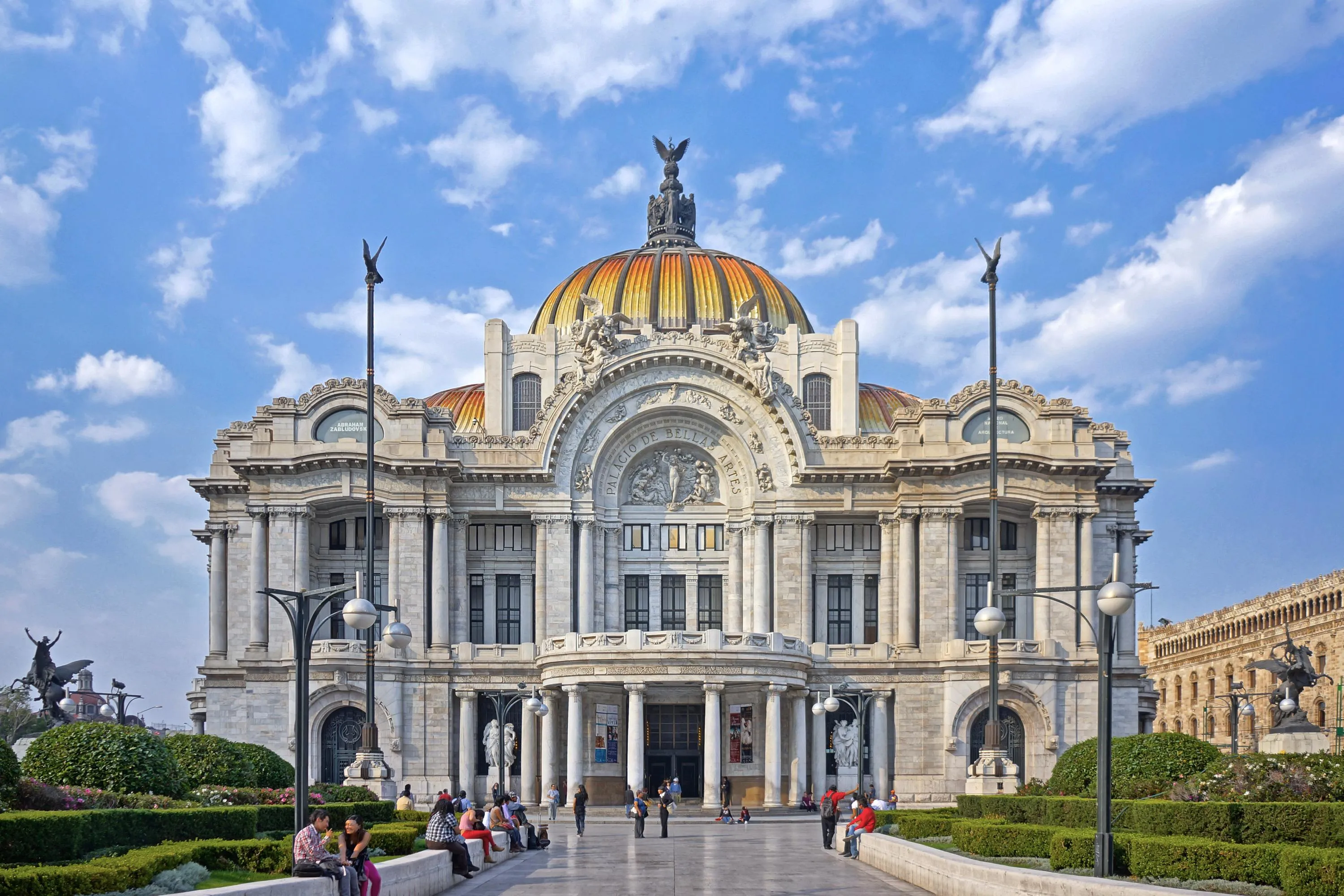 Palacio de Bellas Artes у Мексиці / фото Вікіпедії Palacio de Bellas Artes у Мексиці / фото Вікіпедії