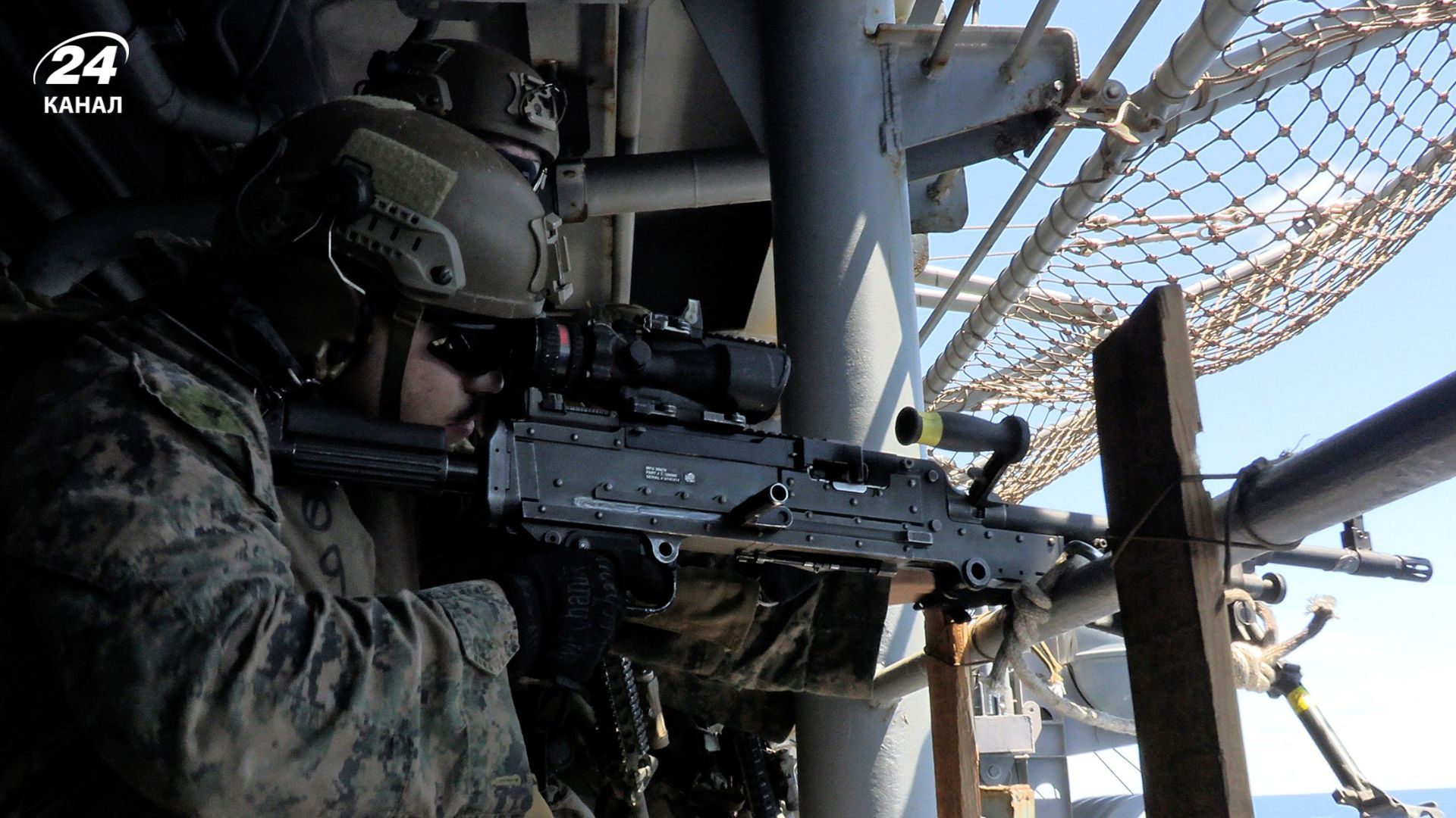 Резервистов морской пехоты США призвали быть готовыми к операциям против Ирана