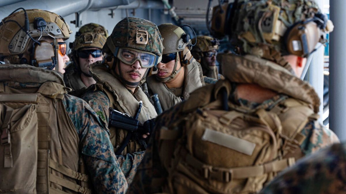 Скільки американських військових перебуває на Близькому Сході Скільки американських військових перебуває на Близькому Сході